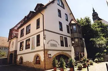 Πανσιόν Am Schlossberg 3*