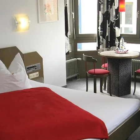 Am Schlossberg 게스트하우스 뵈브링엔